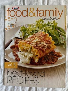 Kraft Food & Family
Cookbook Vol. 3 Best-Loved Recipes Paperback